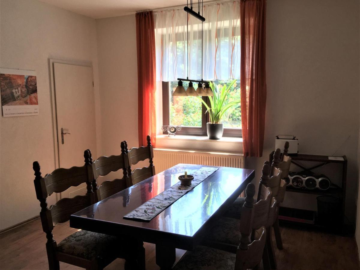 Ferienwohnung Kastanienblick Oder Parkblick, Oder Unser Radlerzimmer! Ziethen  ภายนอก รูปภาพ