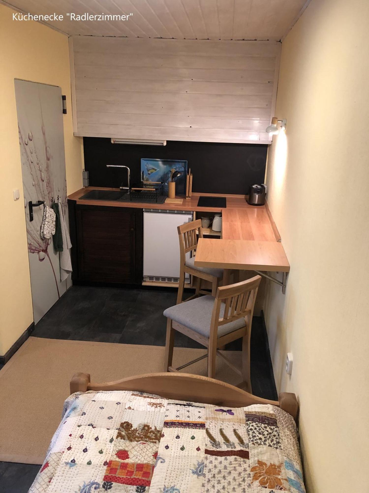 Ferienwohnung Kastanienblick Oder Parkblick, Oder Unser Radlerzimmer! Ziethen  ภายนอก รูปภาพ